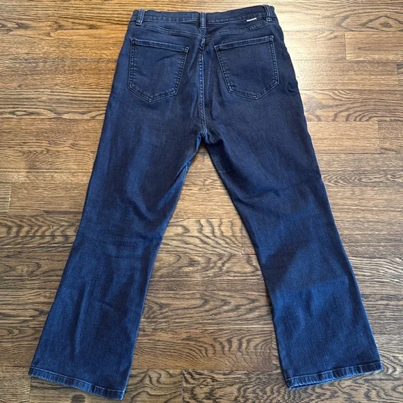 Daze Dark Wash Blue Ankle Flair Jeans Size 29 - Picture 4 of 5